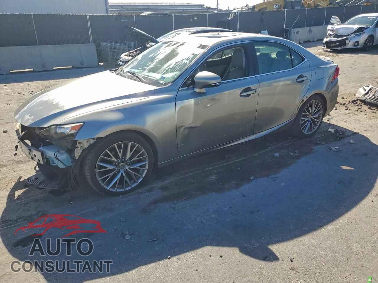 LEXUS IS 2014 - JTHBF1D24E5021421