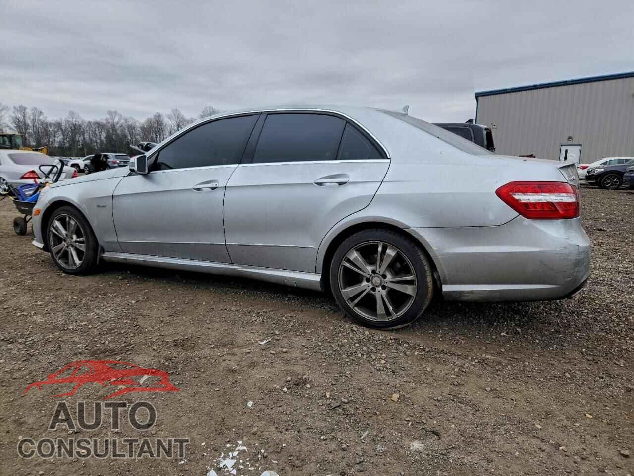 MERCEDES-BENZ E-CLASS 2012 - WDDHF8JB7CA555872