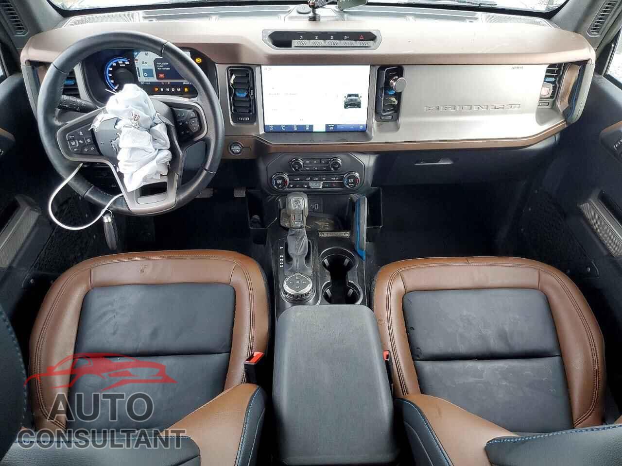 FORD BRONCO 2023 - 1FMEE5DP2PLB99679