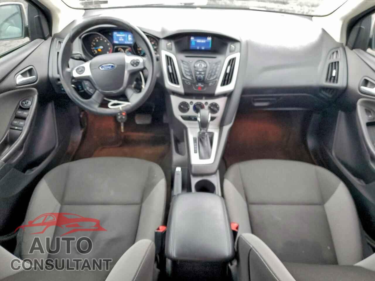 FORD FOCUS 2014 - 1FADP3F21EL366584