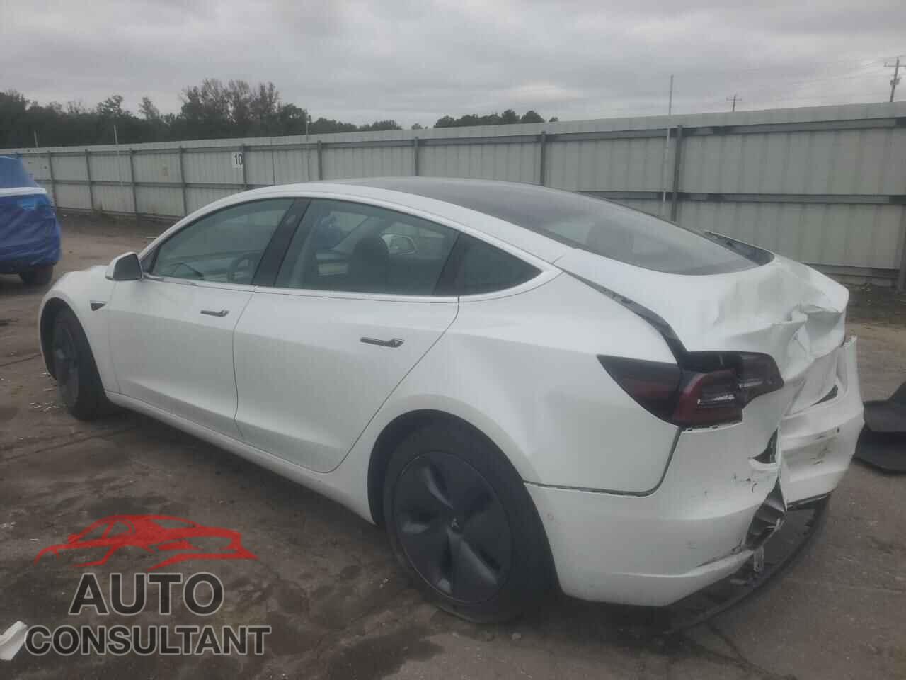 TESLA MODEL 3 2020 - 5YJ3E1EA3LF784329