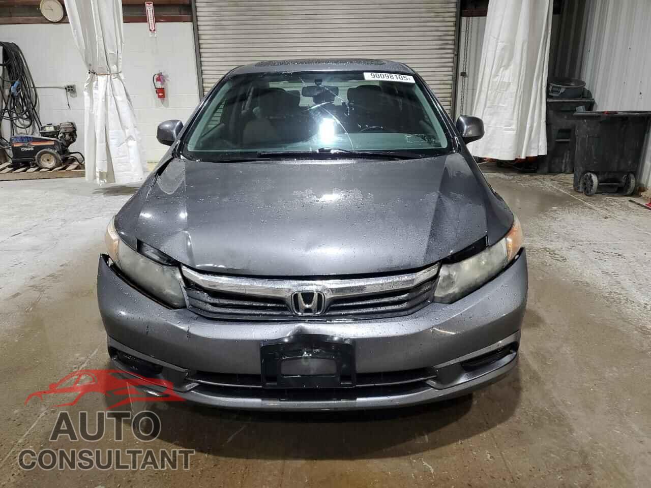 HONDA CIVIC 2012 - 2HGFB2F99CH555617