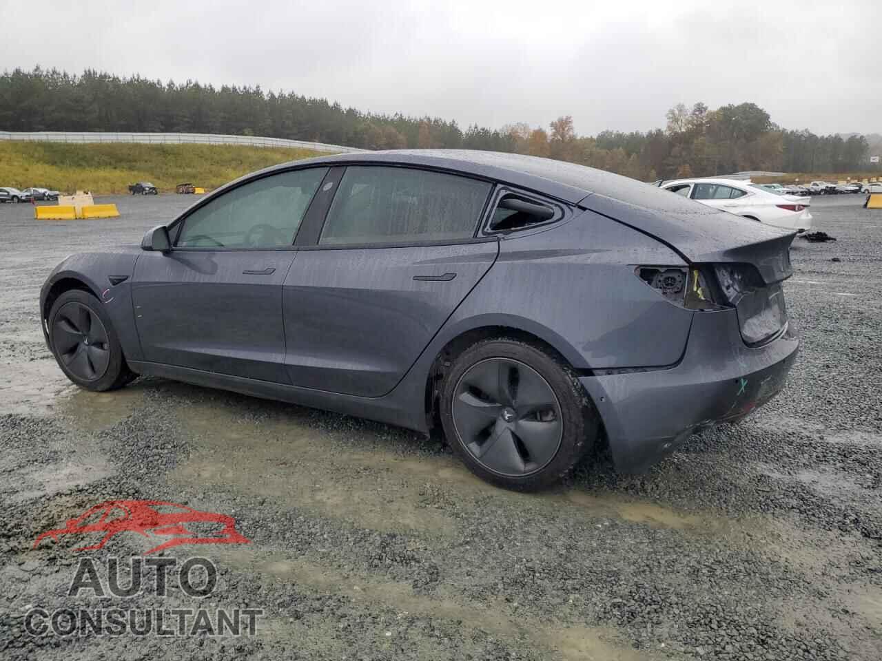 TESLA MODEL 3 2018 - 5YJ3E1EB5JF130308