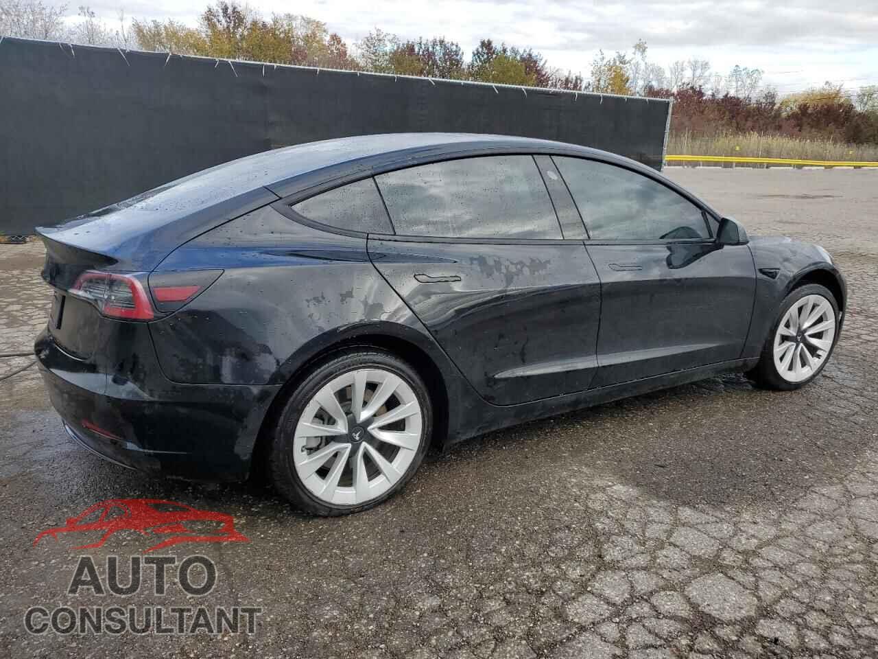 TESLA MODEL 3 2022 - 5YJ3E1EA3NF304759