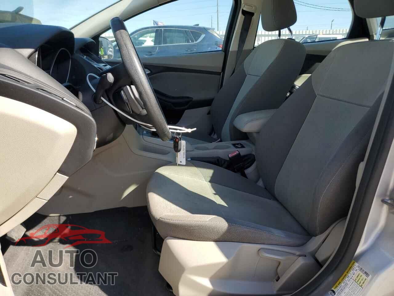 FORD FOCUS 2012 - 1FAHP3F29CL129985