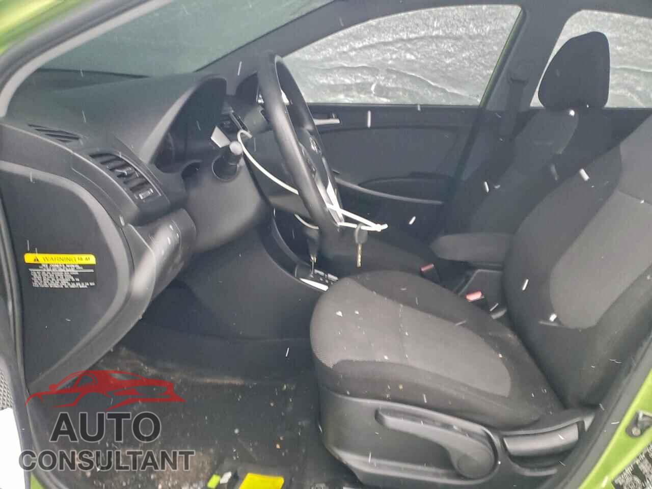 HYUNDAI ACCENT 2012 - KMHCT5AEXCU016372