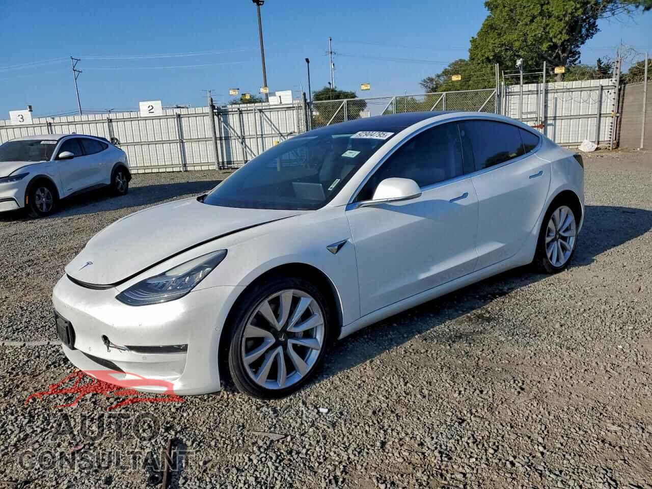 TESLA MODEL 3 2018 - 5YJ3E1EA9JF118430