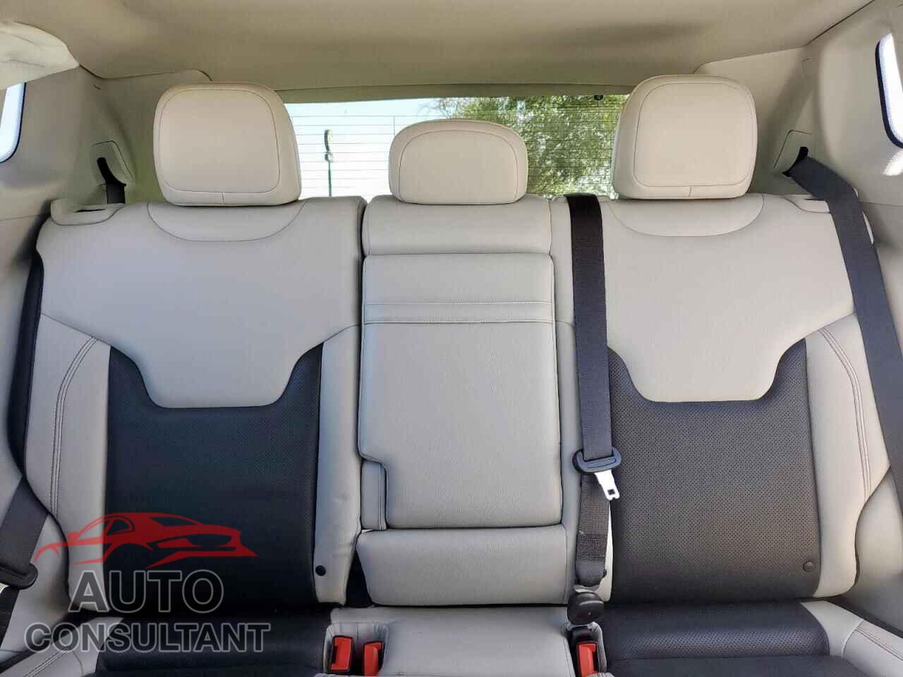 JEEP COMPASS 2017 - 3C4NJDCB0HT666362