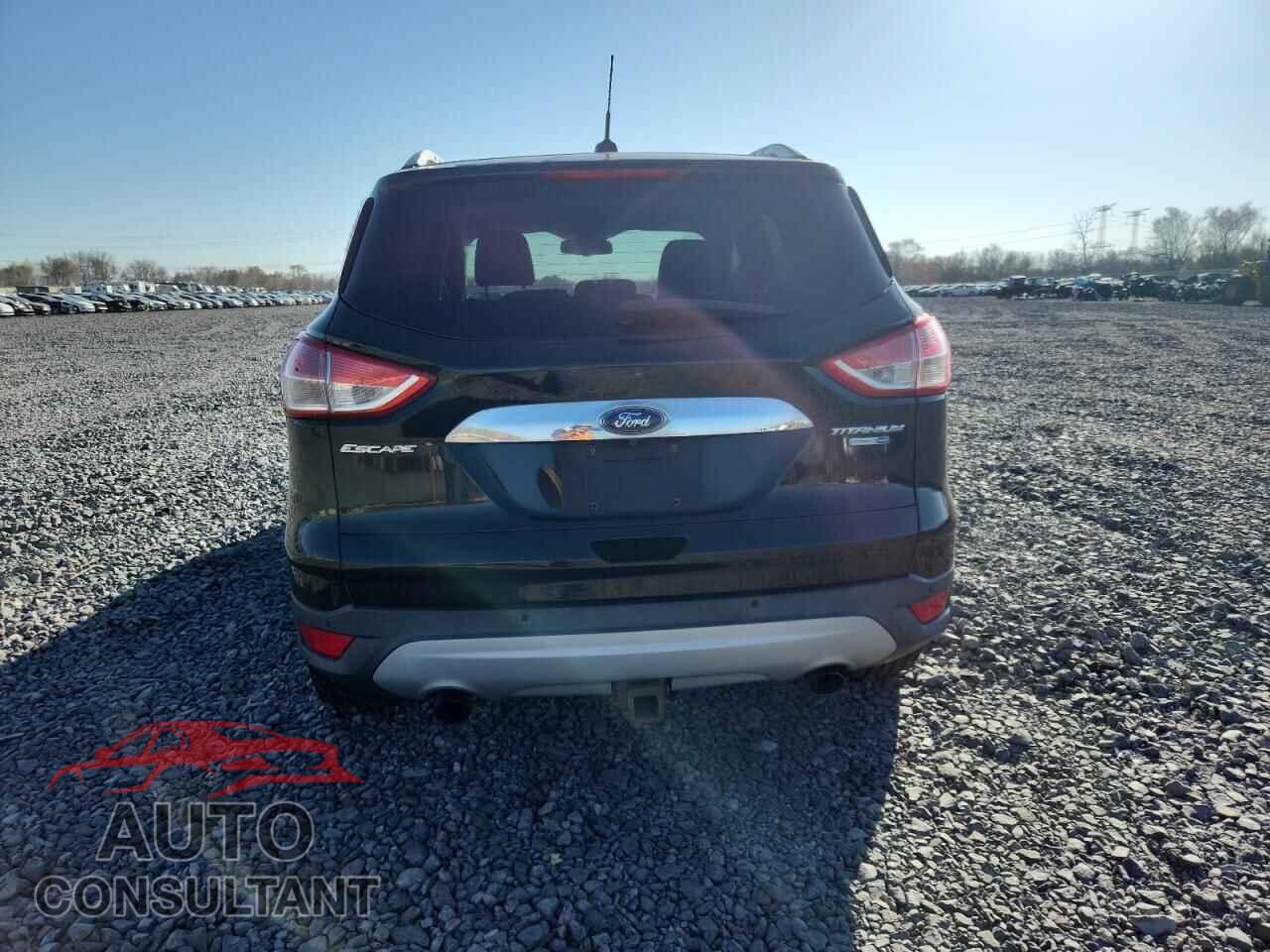 FORD ESCAPE 2015 - 1FMCU9J91FUC07397