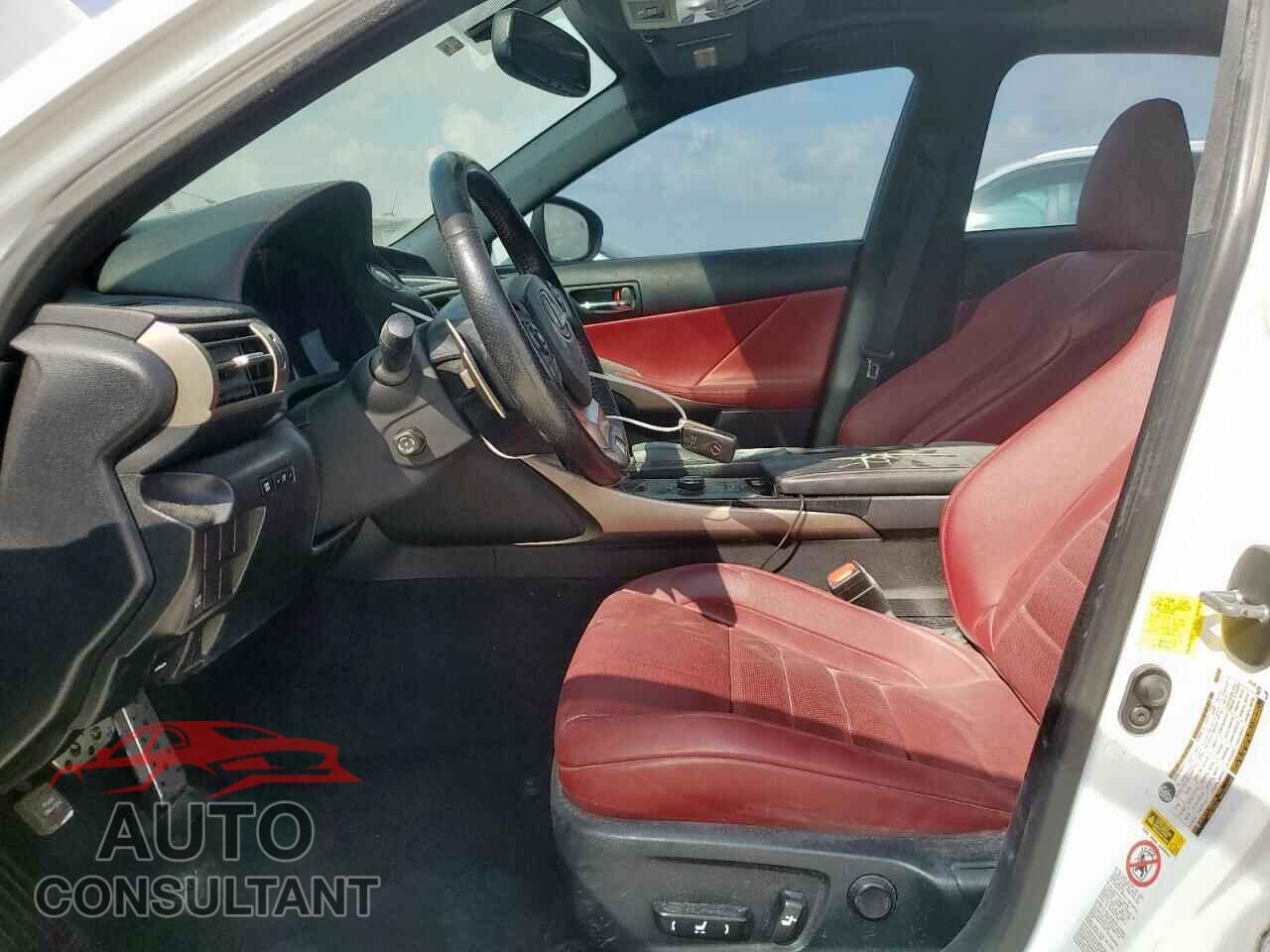 LEXUS IS 2014 - JTHBE1D24E5009790