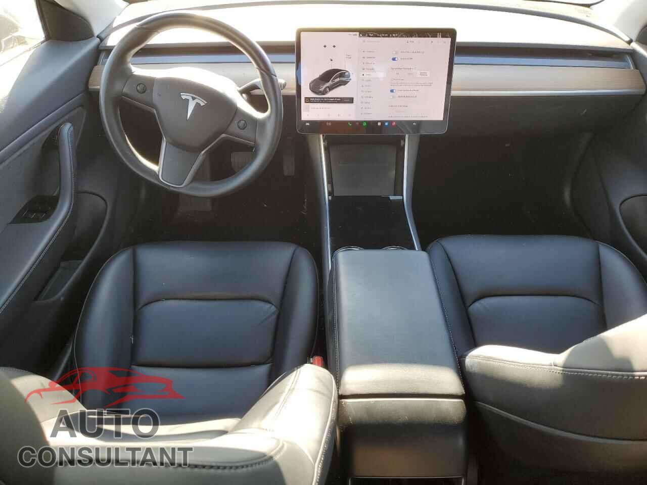 TESLA MODEL 3 2019 - 5YJ3E1EA7KF417142