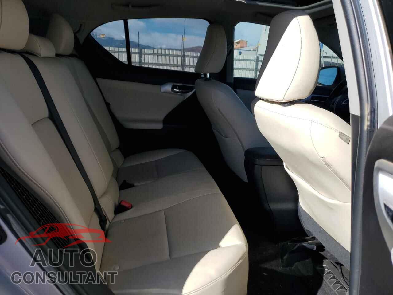 LEXUS CT 200 2011 - JTHKD5BH5B2029402