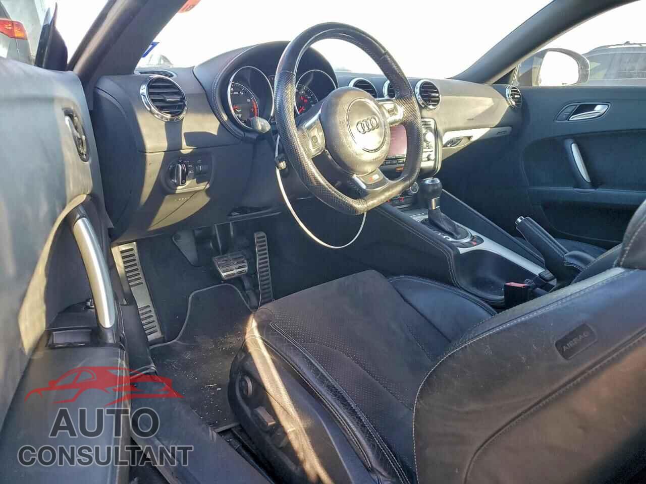 AUDI TT 2011 - TRUBFAFK7B1026717