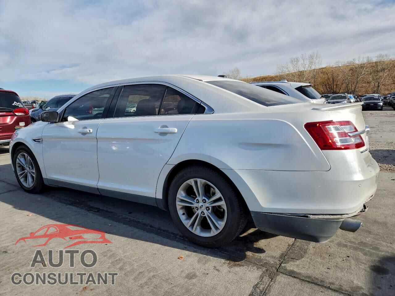 FORD TAURUS 2015 - 1FAHP2E99FG207655