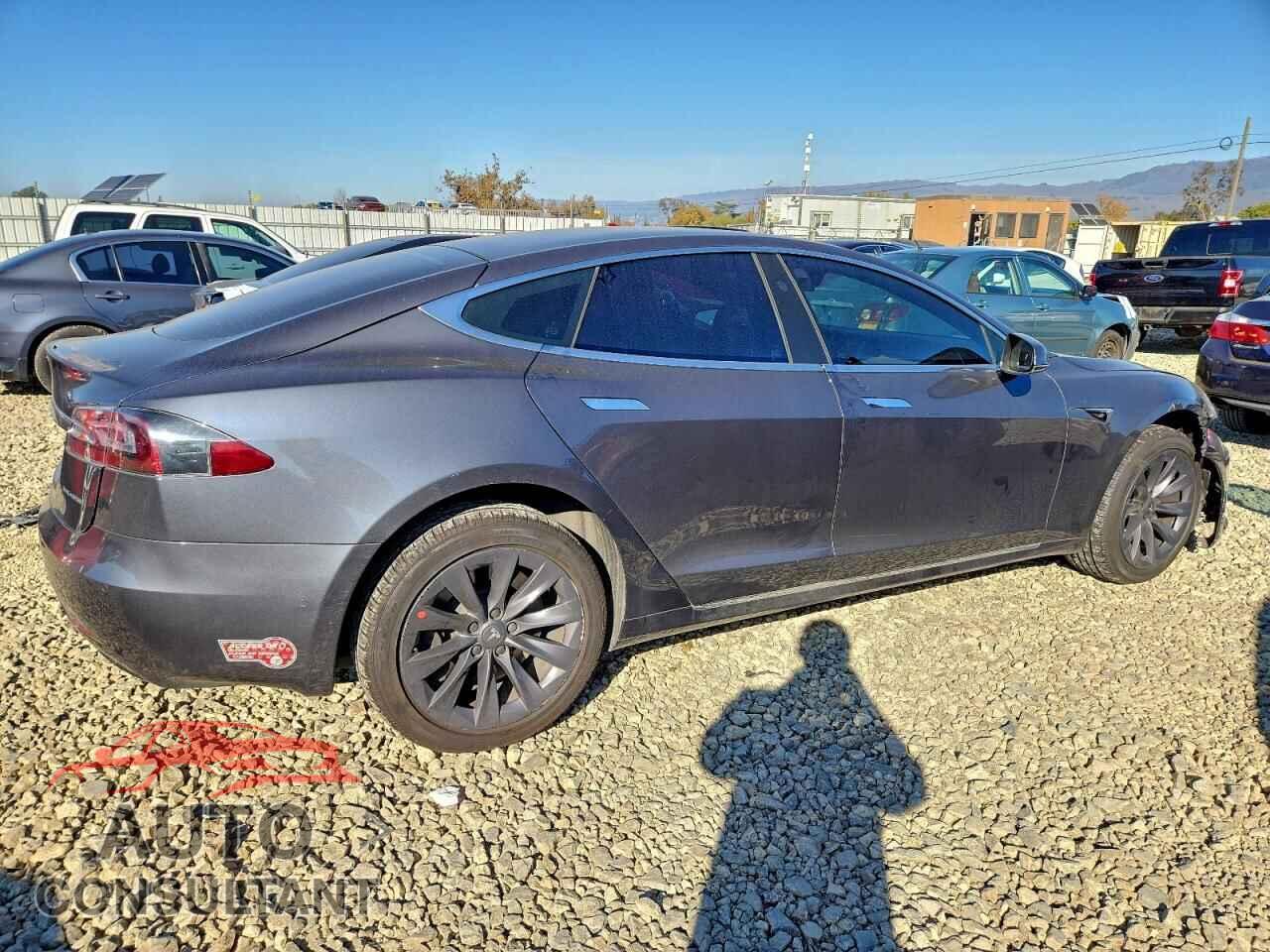 TESLA MODEL S 2020 - 5YJSA1E28LF399994