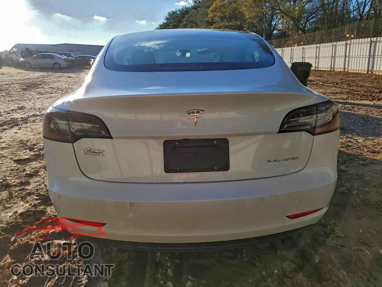 TESLA MODEL 3 2021 - 5YJ3E1EB7MF855946