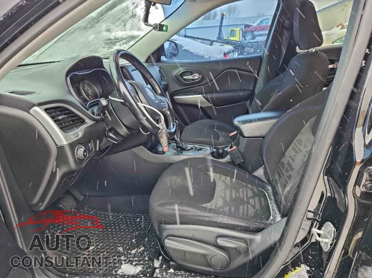JEEP GRAND CHER 2019 - 1C4PJMCX7KD480996