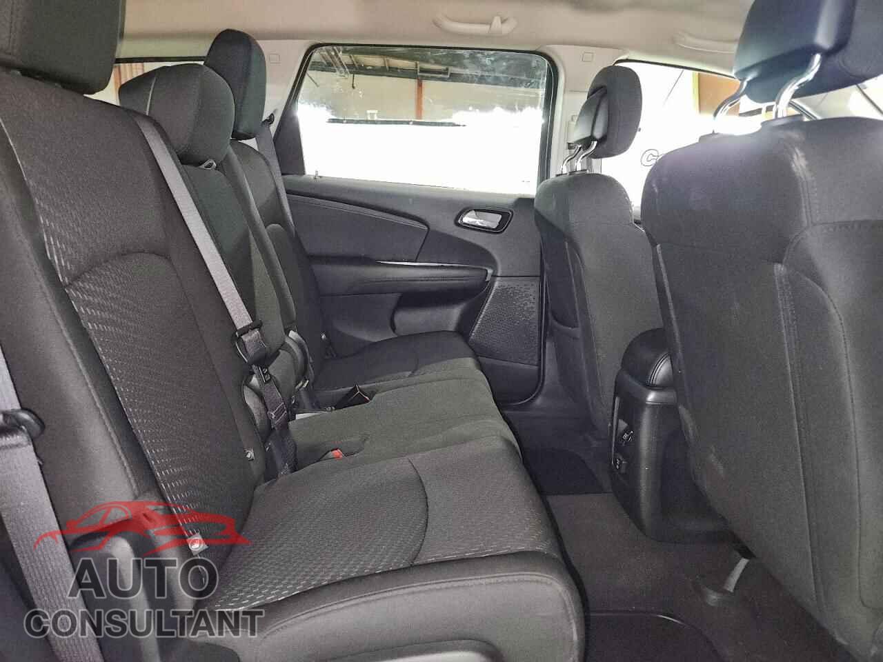 DODGE JOURNEY 2017 - 3C4PDDCG8HT616563
