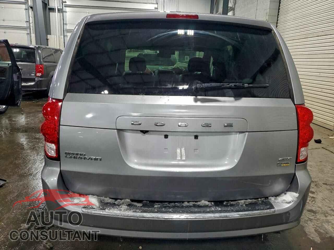 DODGE CARAVAN 2018 - 2C4RDGEG0JR200099