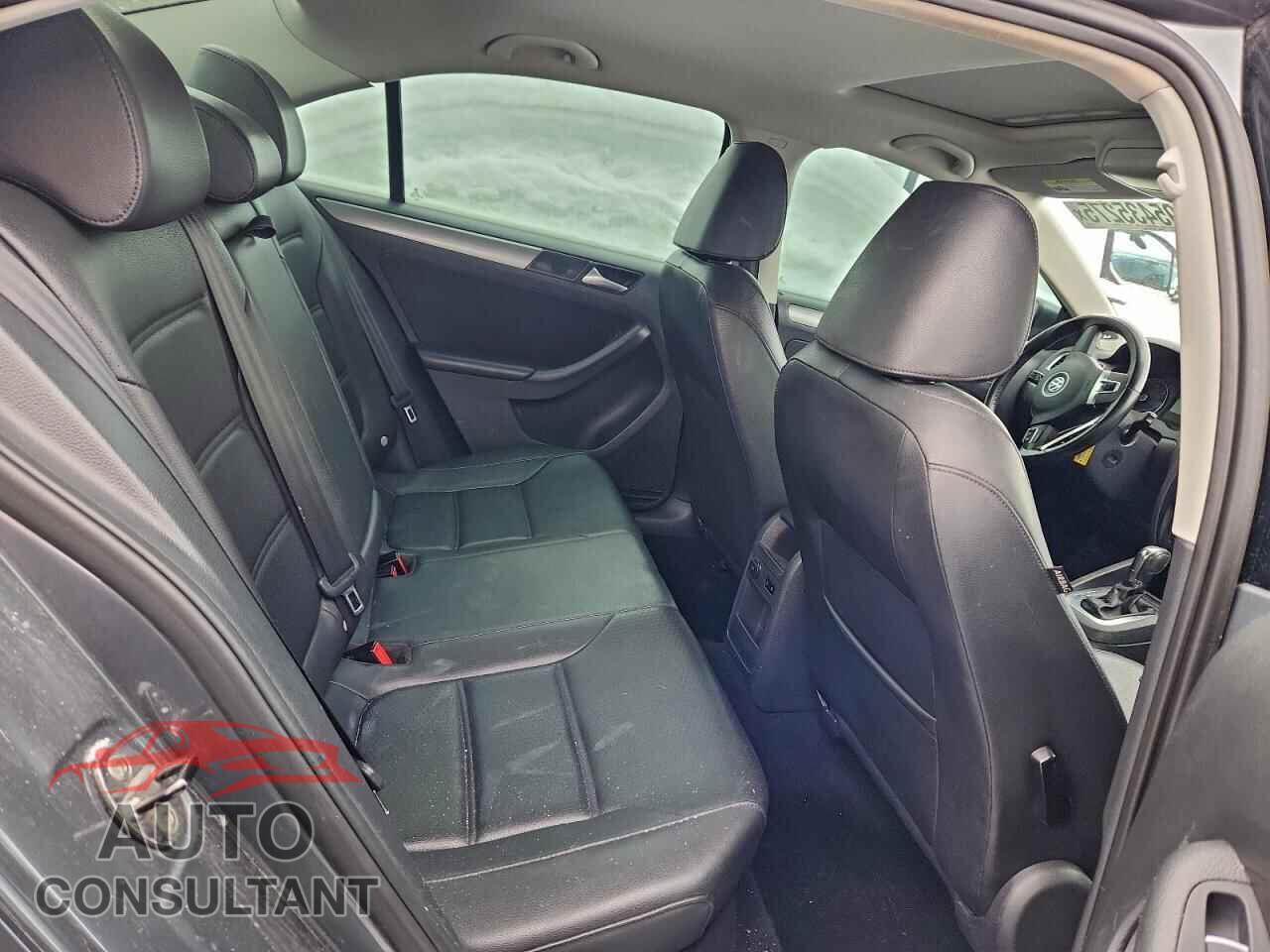 VOLKSWAGEN JETTA 2014 - 3VWLL7AJ9EM408440