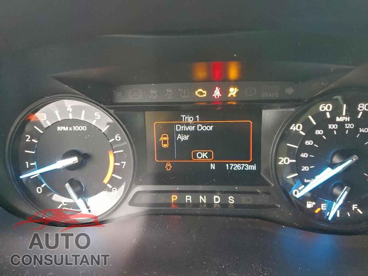 FORD EXPLORER 2017 - 1FM5K7B80HGD52084