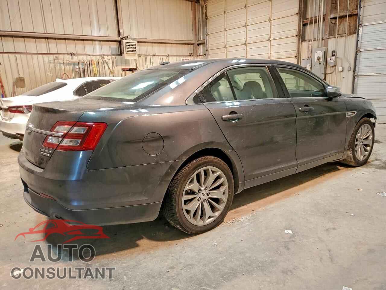 FORD TAURUS 2016 - 1FAHP2F82GG108795