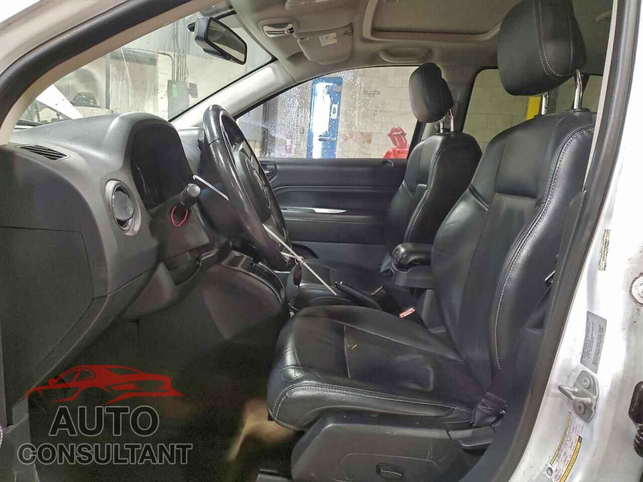 JEEP COMPASS 2017 - 1C4NJDEB1HD128241