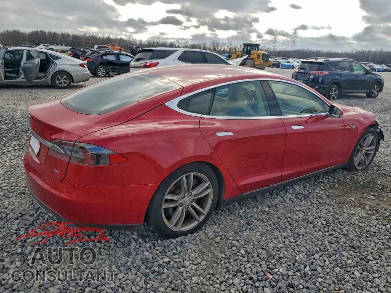 TESLA MODEL S 2013 - 5YJSA1DNXDFP09334