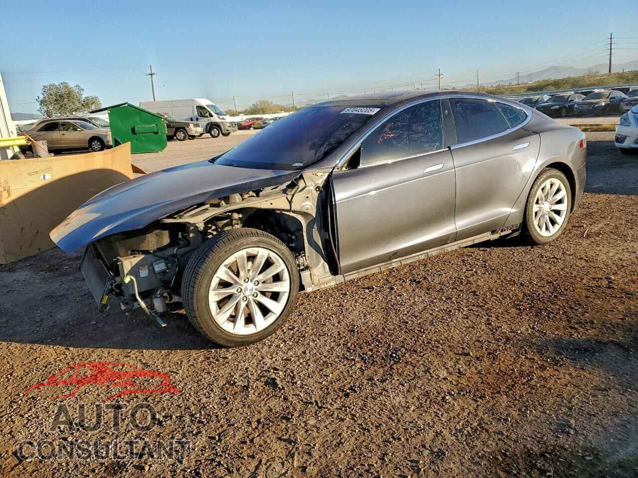 TESLA MODEL S 2017 - 5YJSA1E19HF204709