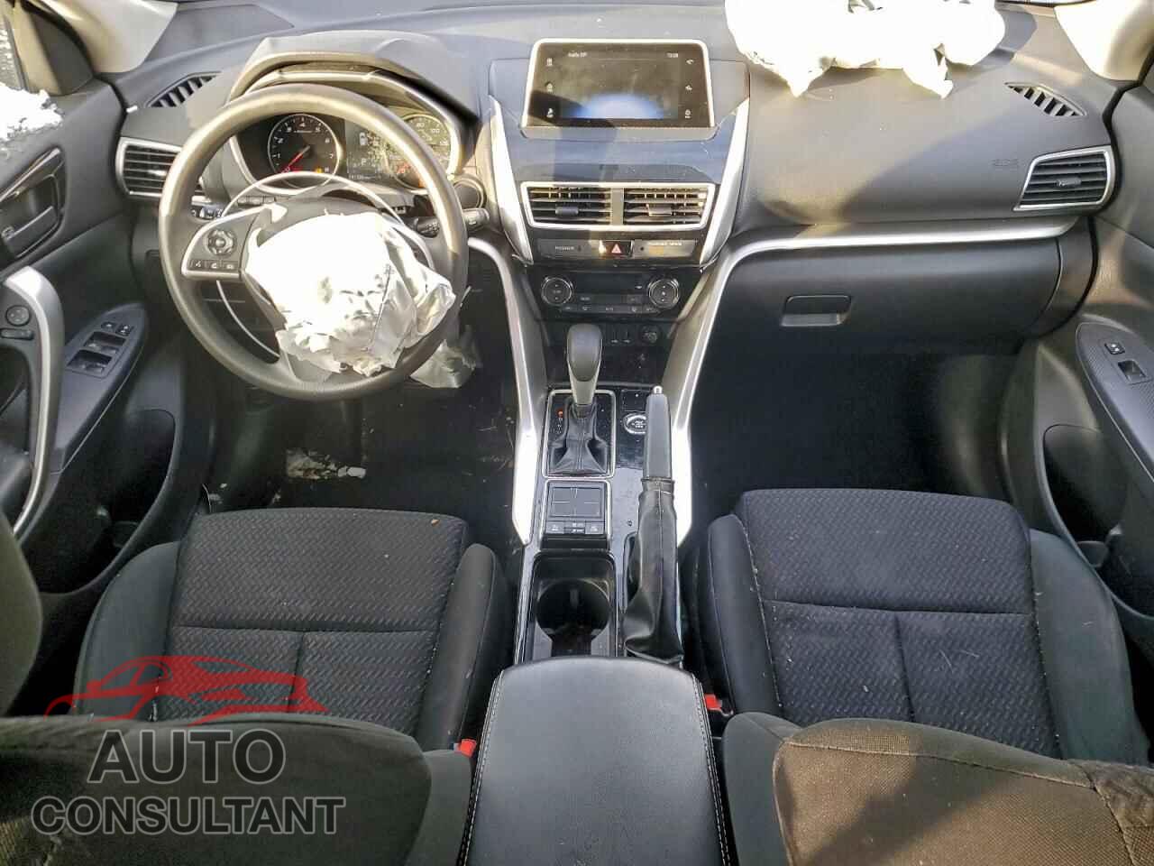 MITSUBISHI ECLIPSE 2018 - JA4AT4AA7JZ066613