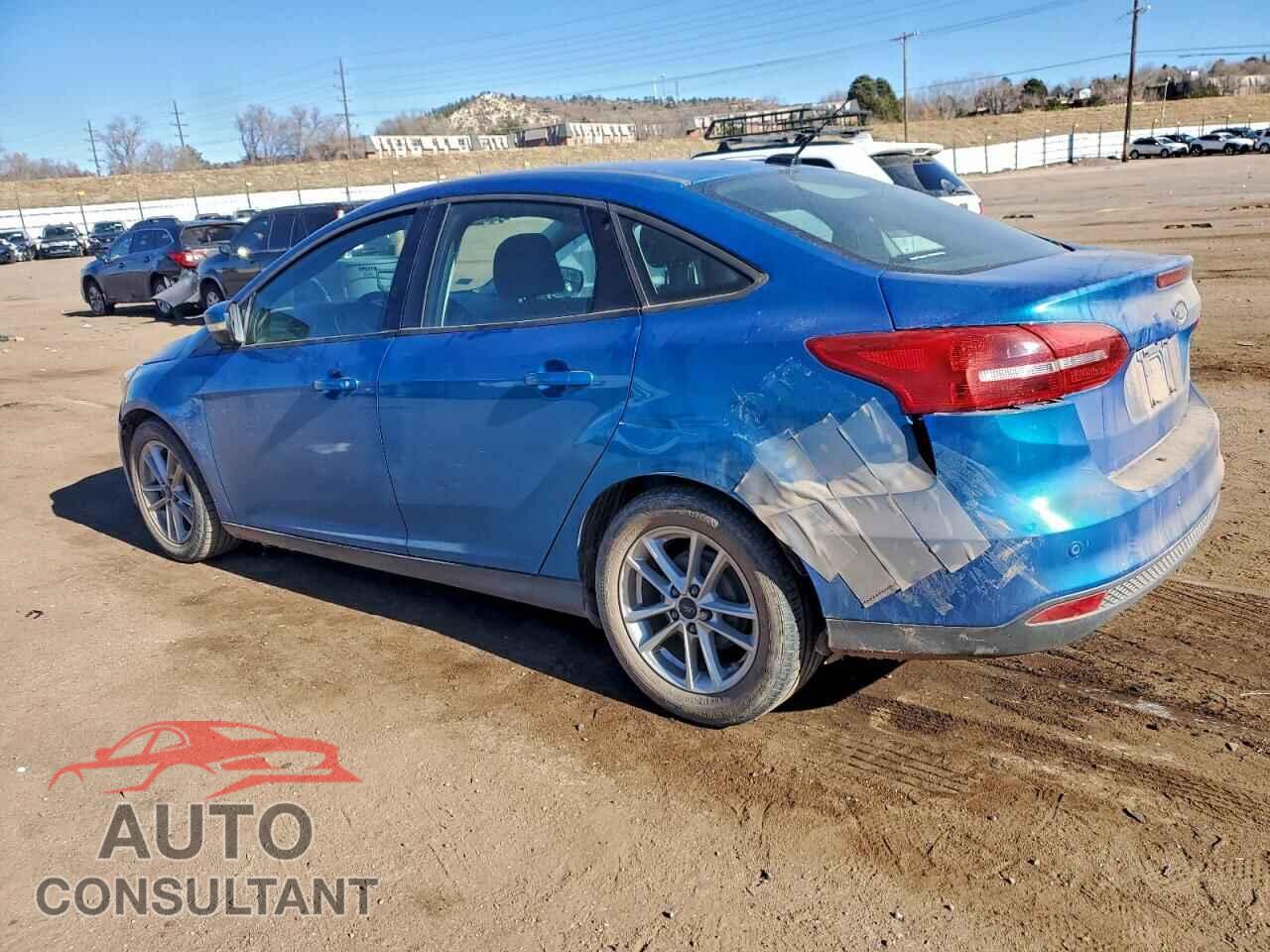 FORD FOCUS 2015 - 1FADP3F23FL210760