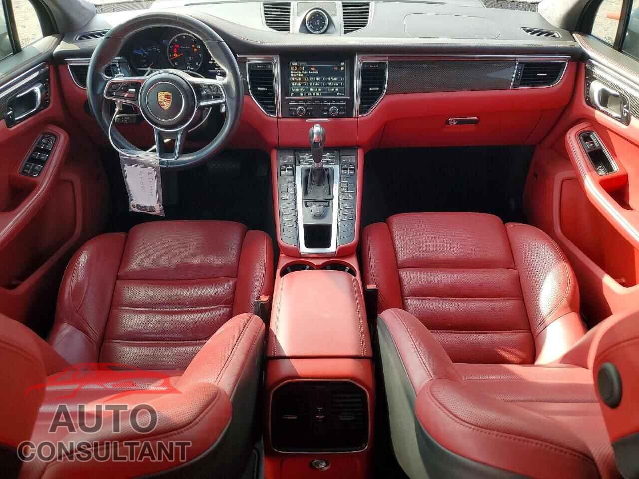 PORSCHE MACAN 2016 - WP1AF2A59GLB90025