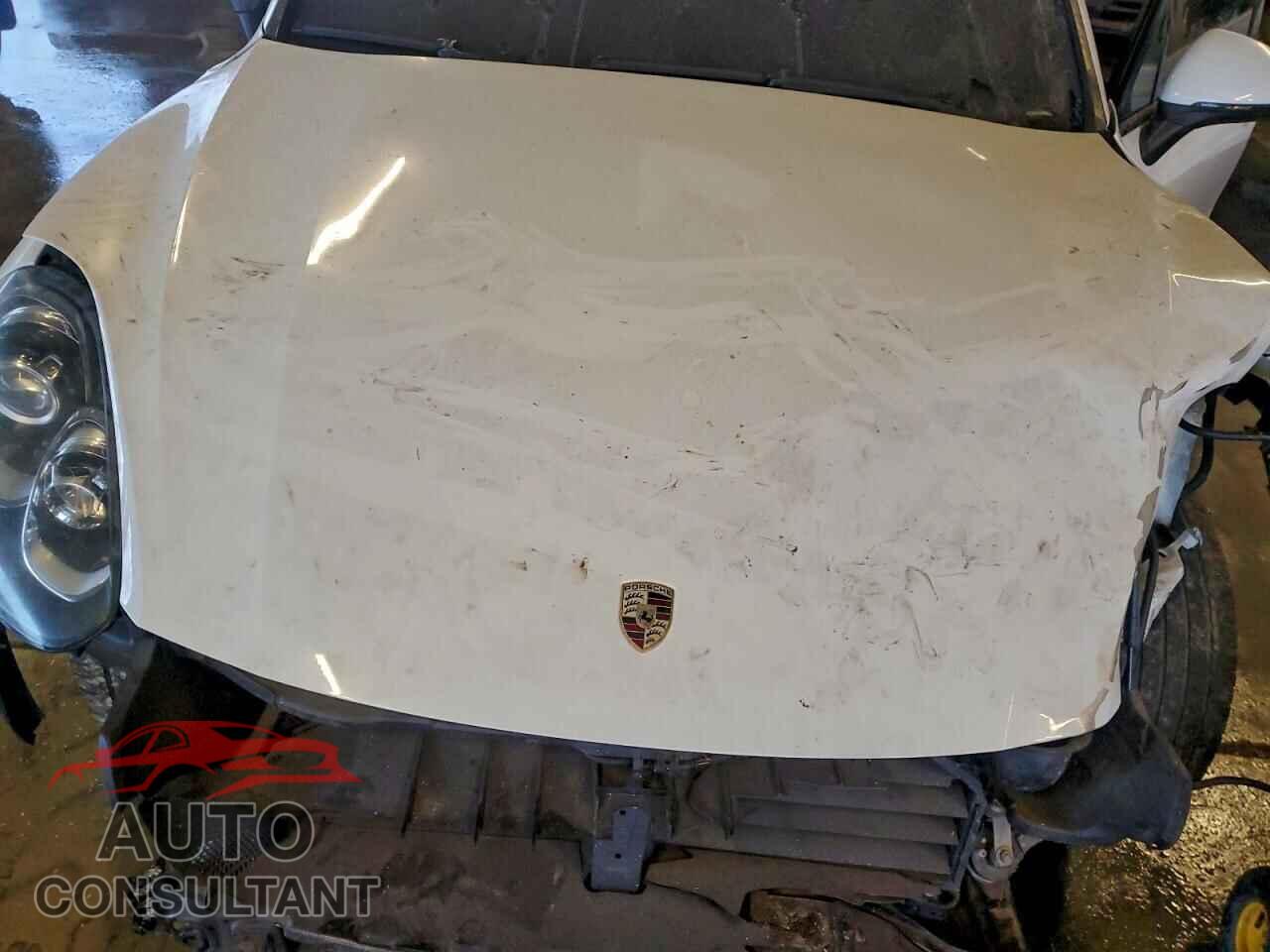 PORSCHE CAYENNE 2016 - WP1AA2A27GLA04616