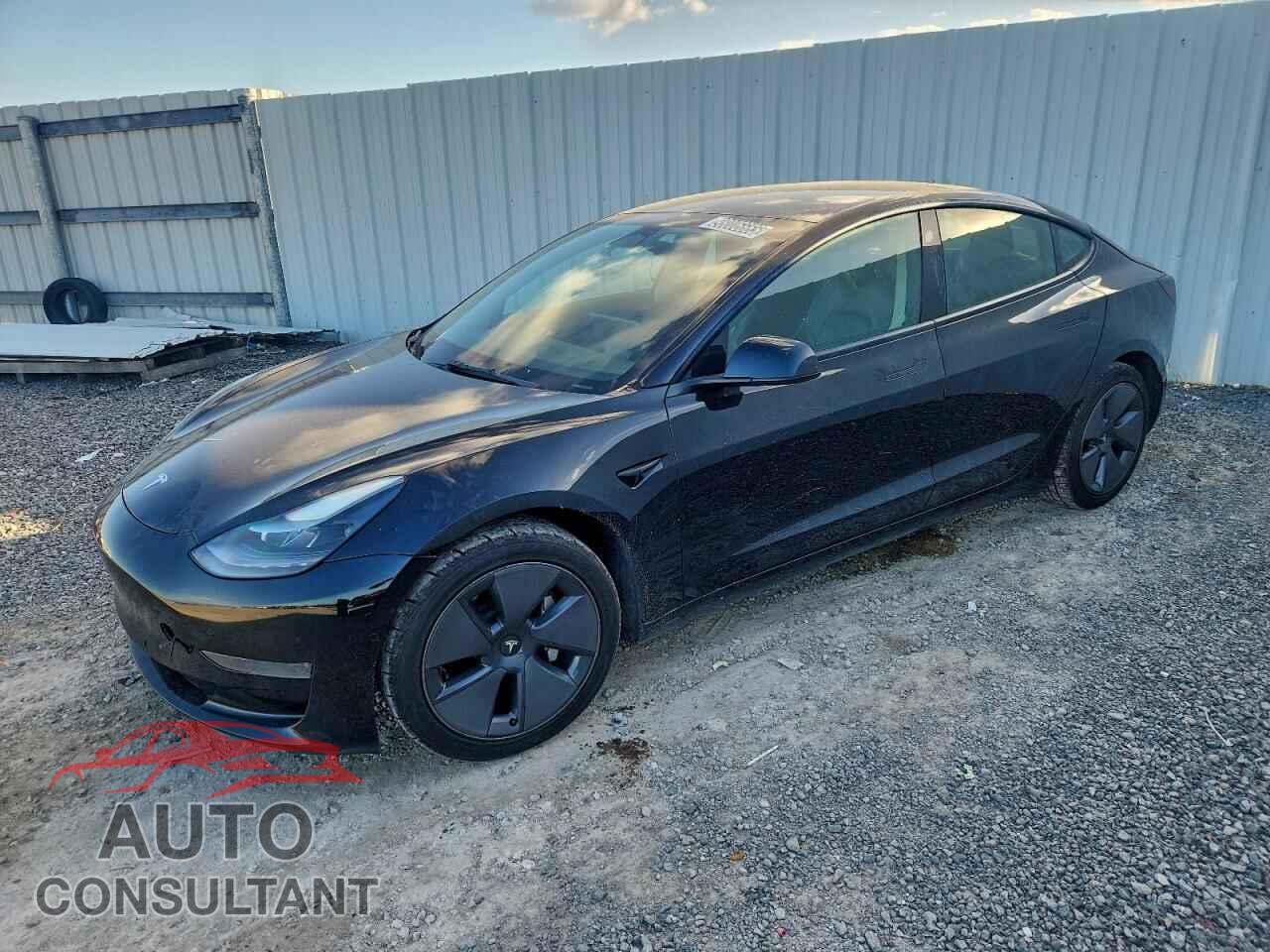 TESLA MODEL 3 2022 - 5YJ3E1EA9NF188256