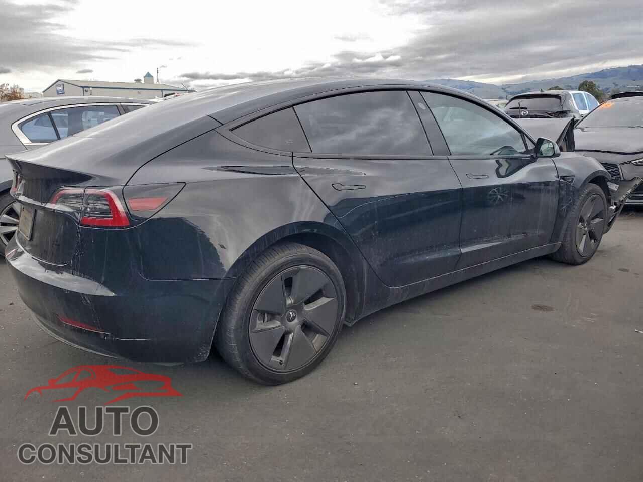 TESLA MODEL 3 2023 - 5YJ3E1EA4PF458691
