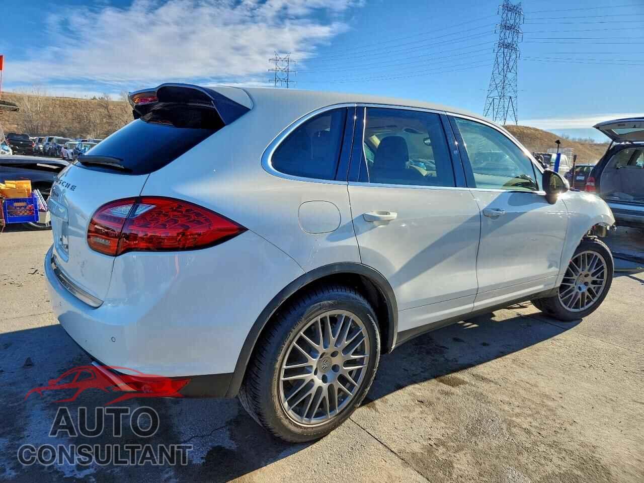 PORSCHE CAYENNE 2012 - WP1AA2A20CLA04919