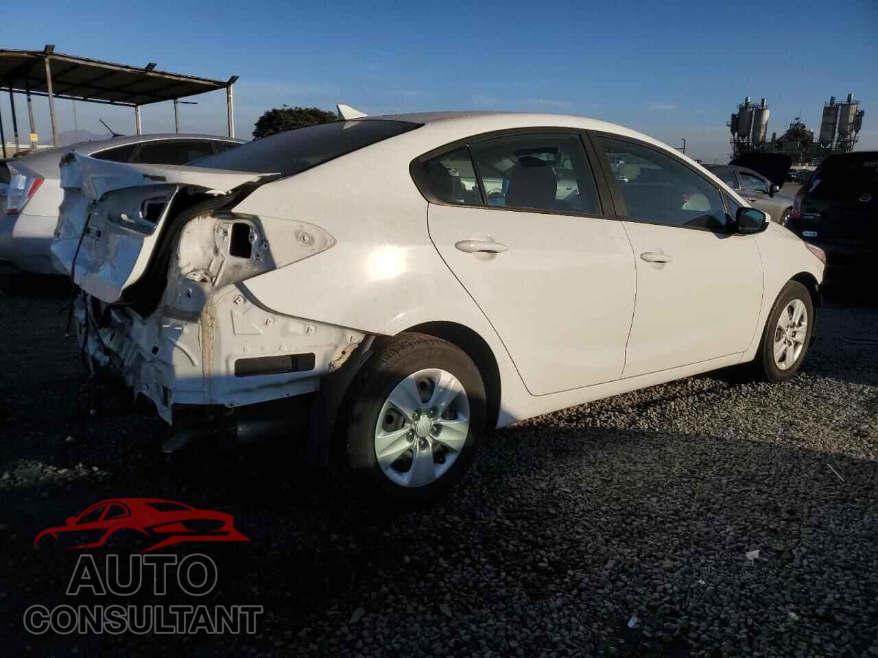 KIA FORTE 2017 - 3KPFK4A78HE142896