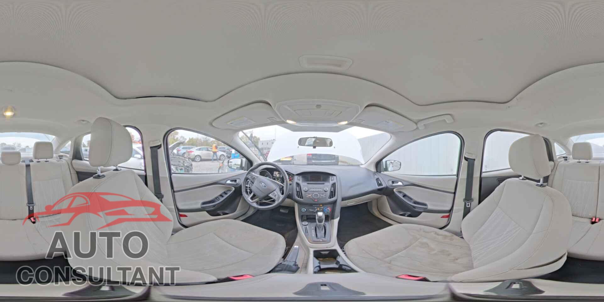 FORD FOCUS 2015 - 1FADP3F22FL360939