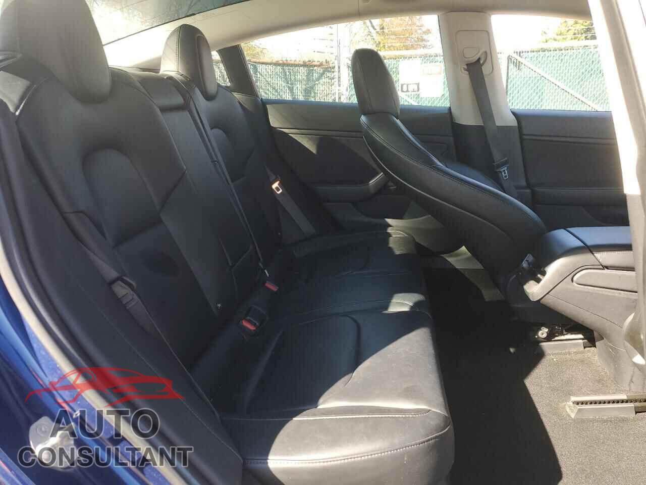 TESLA MODEL 3 2018 - 5YJ3E1EA9JF018201