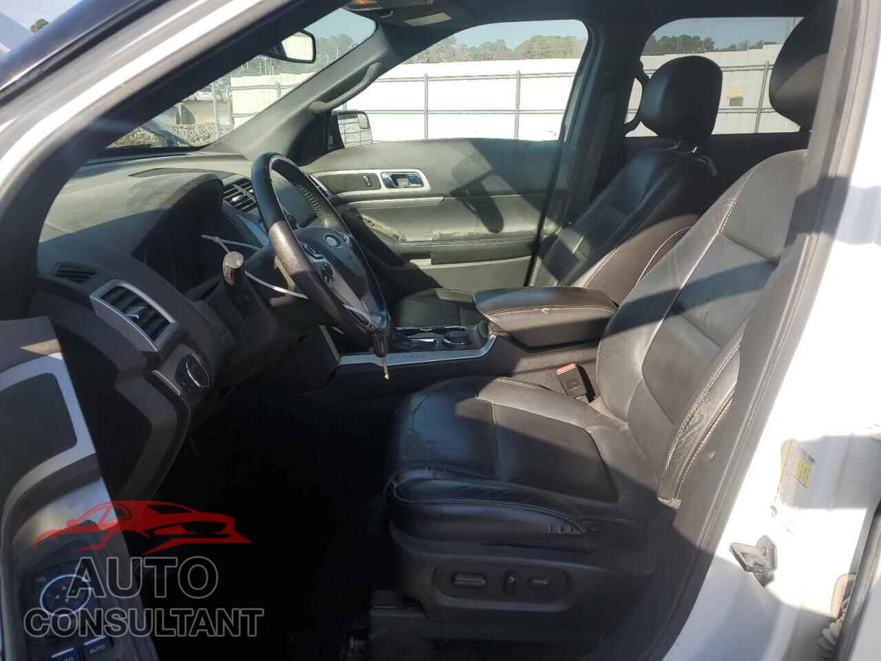 FORD EXPLORER 2015 - 1FM5K8D83FGA50207