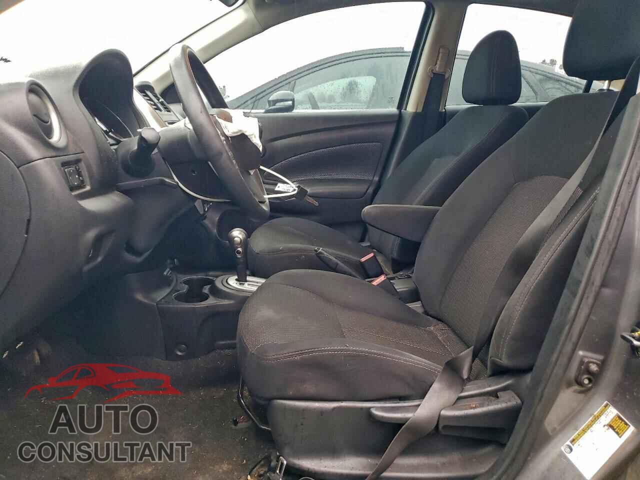 NISSAN VERSA 2019 - 3N1CN7AP3KL833464