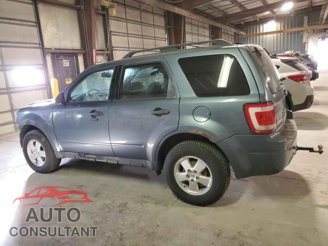FORD ESCAPE 2011 - 1FMCU9DG6BKB10826