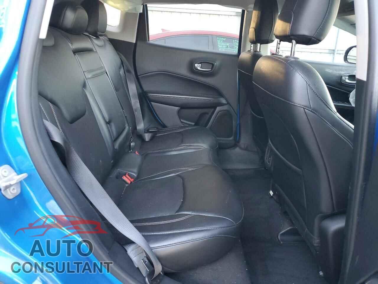 JEEP COMPASS 2018 - 3C4NJCBB4JT211693