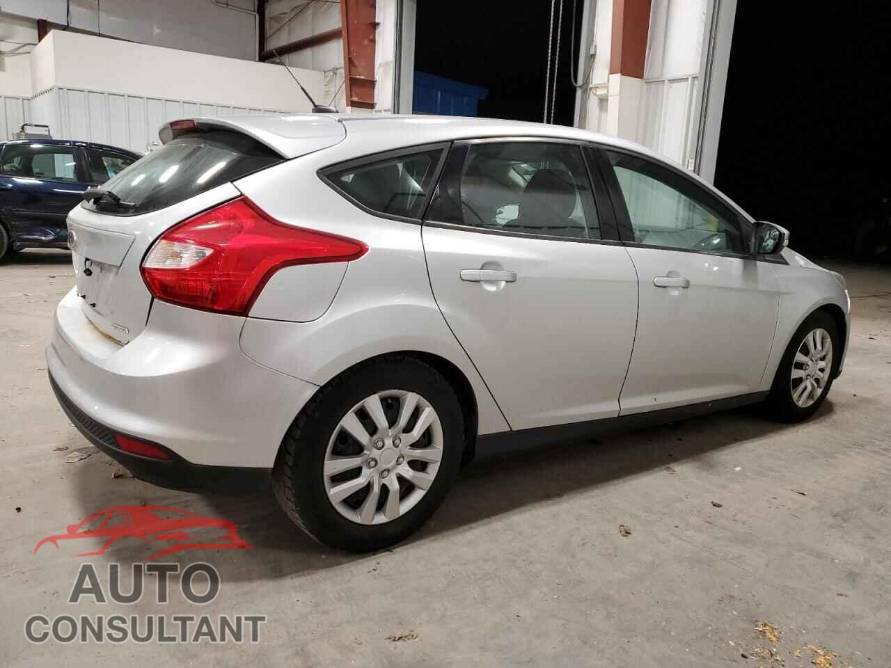 FORD FOCUS 2014 - 1FADP3K21EL314085