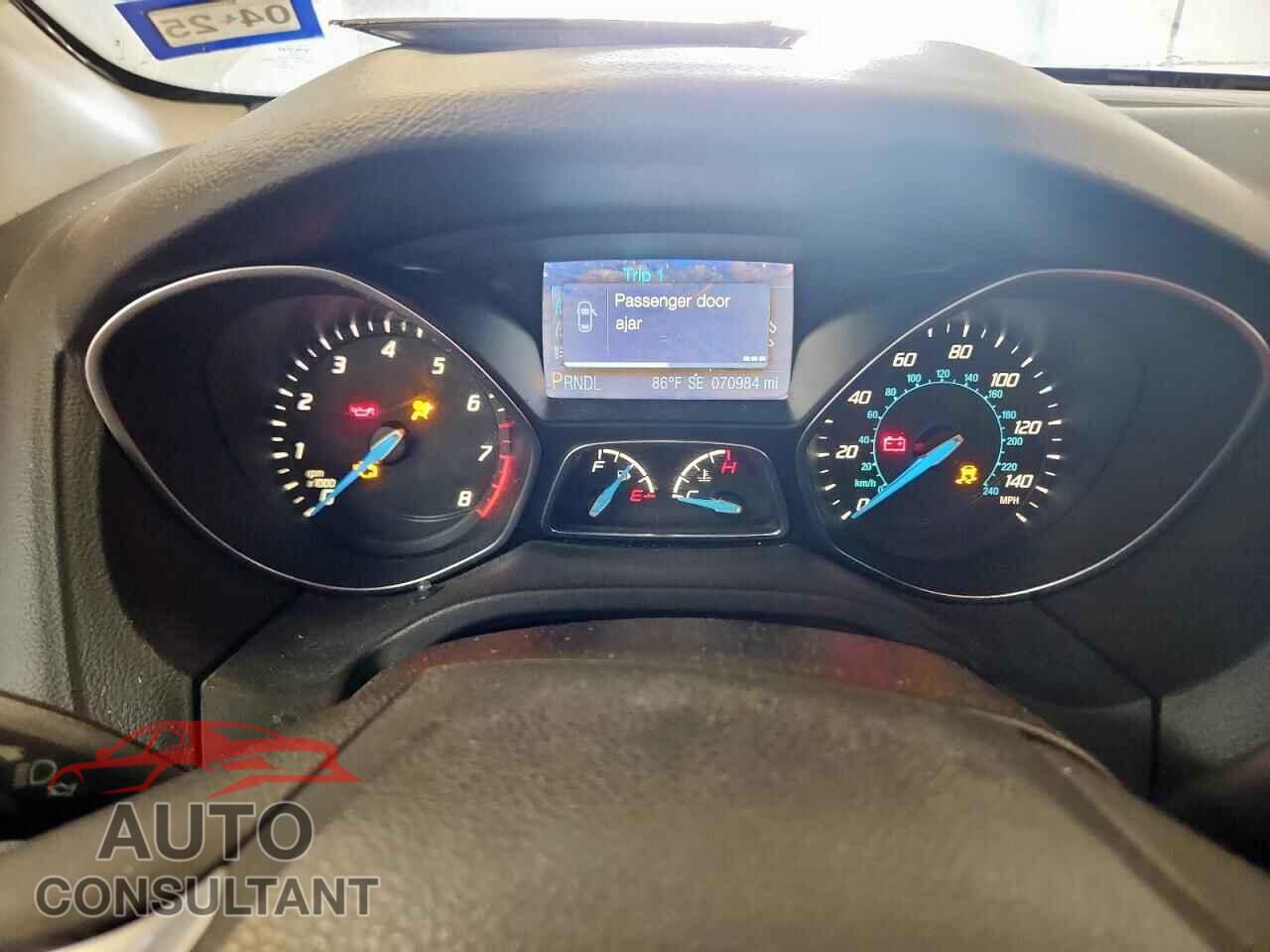 FORD FOCUS 2013 - 1FADP3E25DL307070