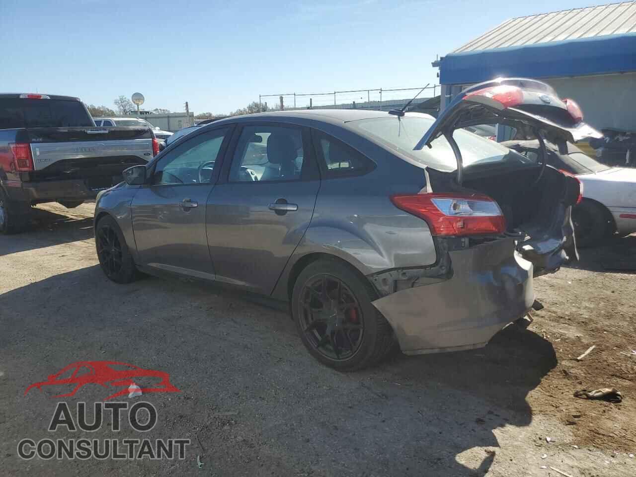 FORD FOCUS 2012 - 1FAHP3F20CL207814