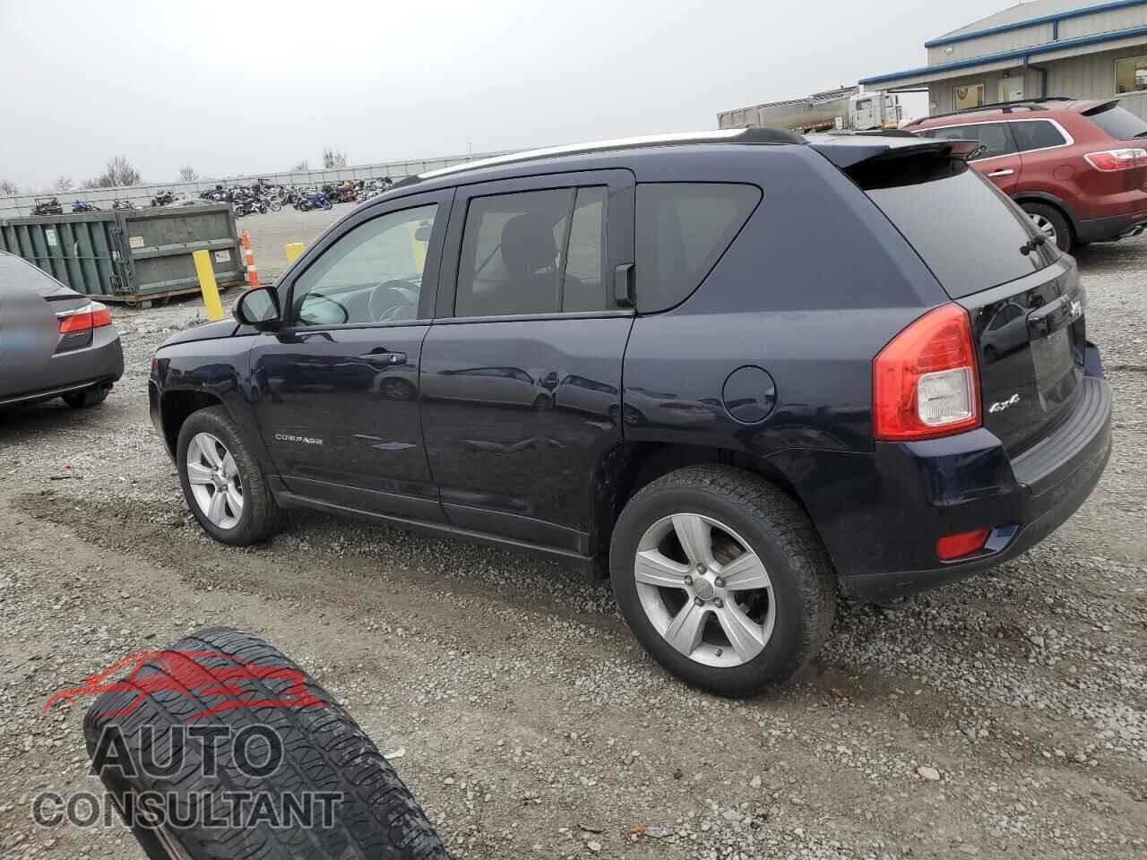 JEEP COMPASS 2011 - 1J4NF1FB3BD170023