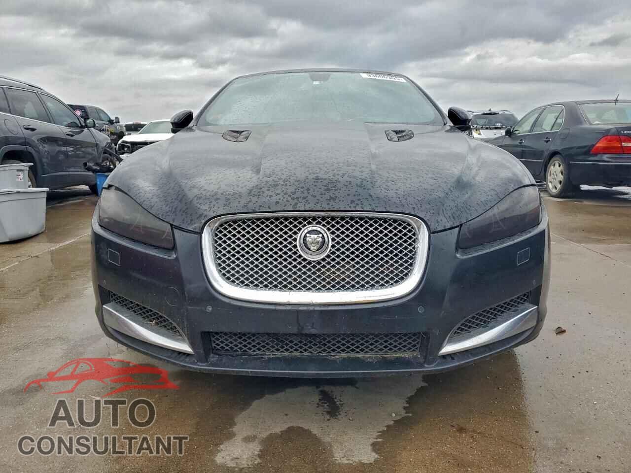 JAGUAR XF 2012 - SAJWA0HE6CMS46203