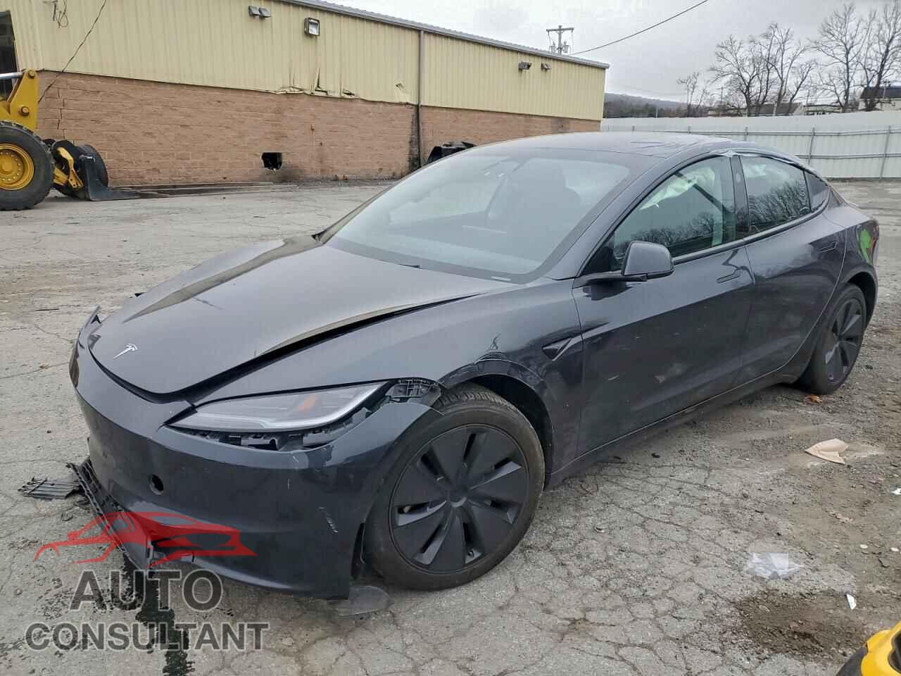TESLA MODEL 3 2025 - 5YJ3E1EB2SF890410