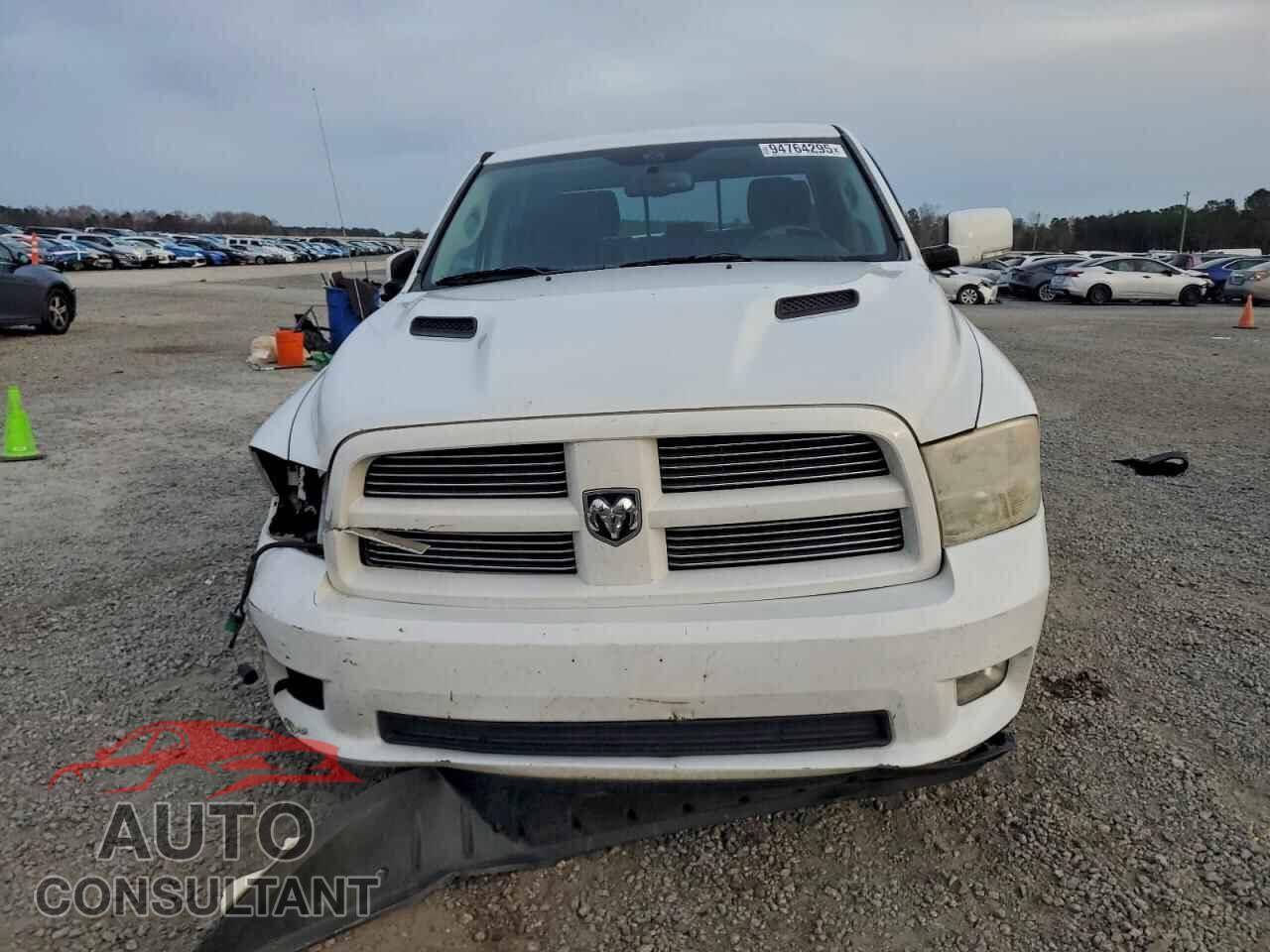 DODGE RAM 1500 2012 - 1C6RD7MT0CS214947